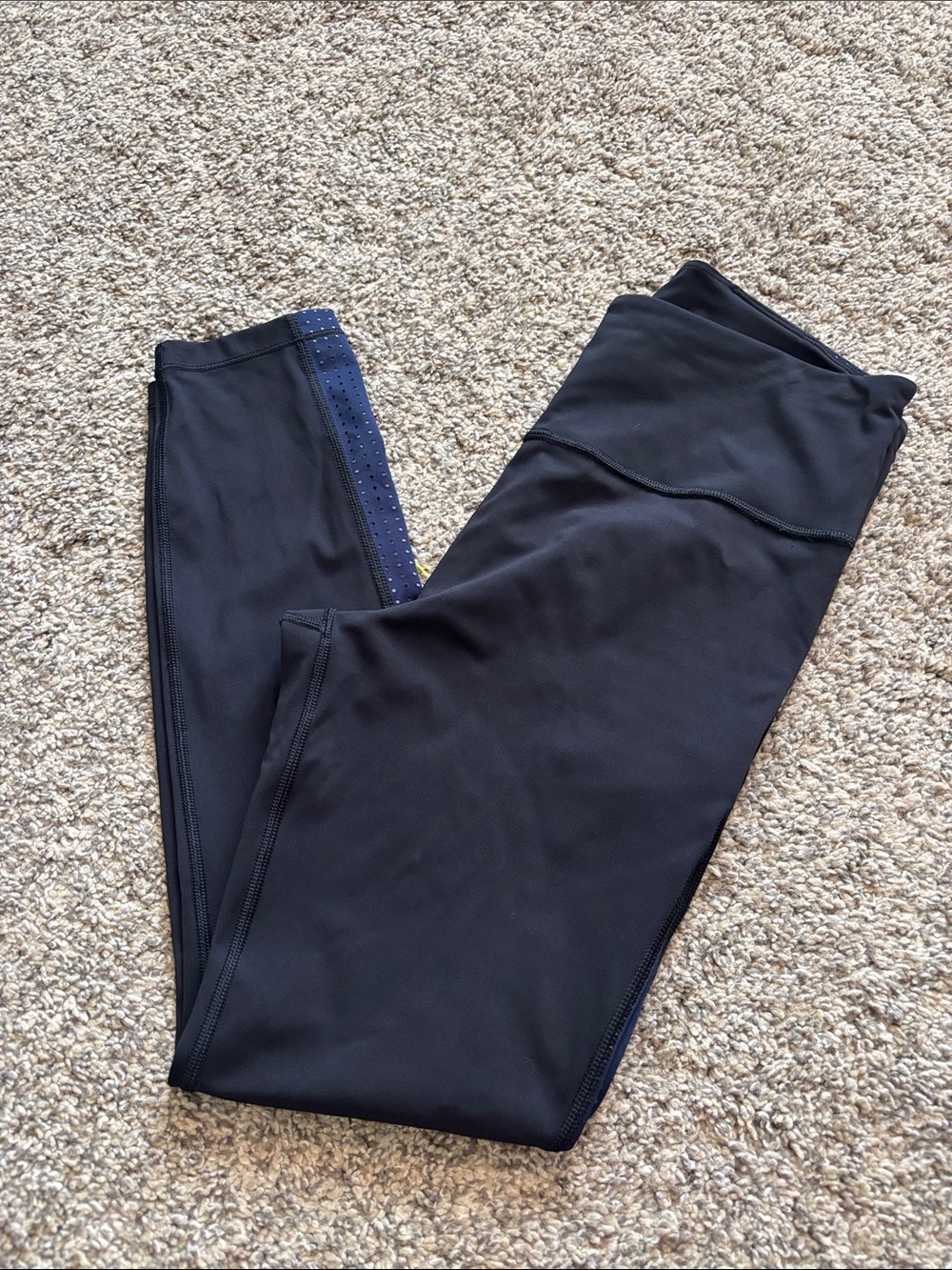 Athleta Ultimate Leggings size small